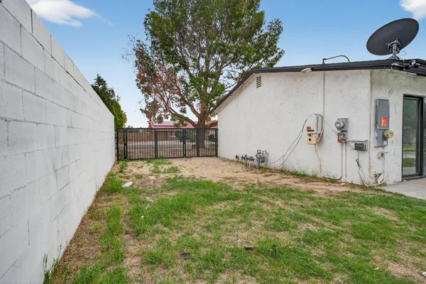 $499,900 | 2251 North San Gorgonio Road, Palm Springs, CA 92262