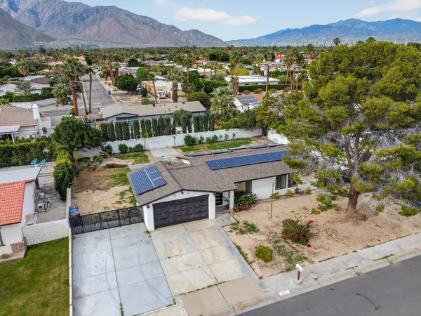 $499,900 | 2251 North San Gorgonio Road, Palm Springs, CA 92262