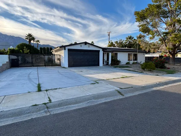$499,900 | 2251 North San Gorgonio Road, Palm Springs, CA 92262