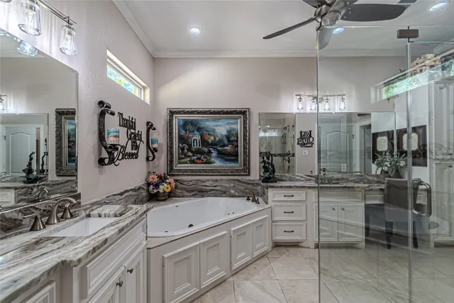 $10,000 | 15569 Crown Oaks Drive, Montgomery, TX 77316