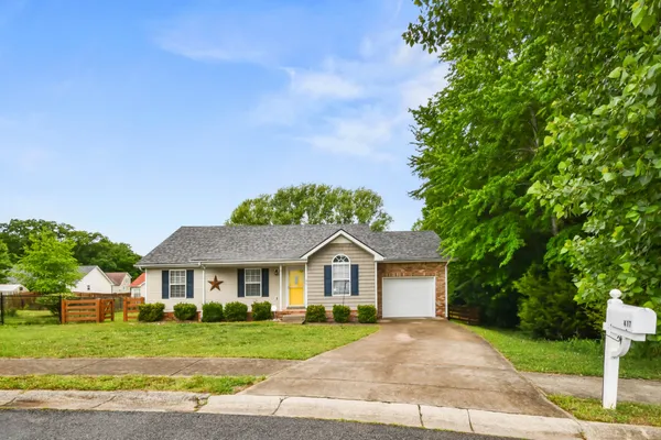 $1,550 | 417 Chestnut Grove Way, Clarksville, TN 37042