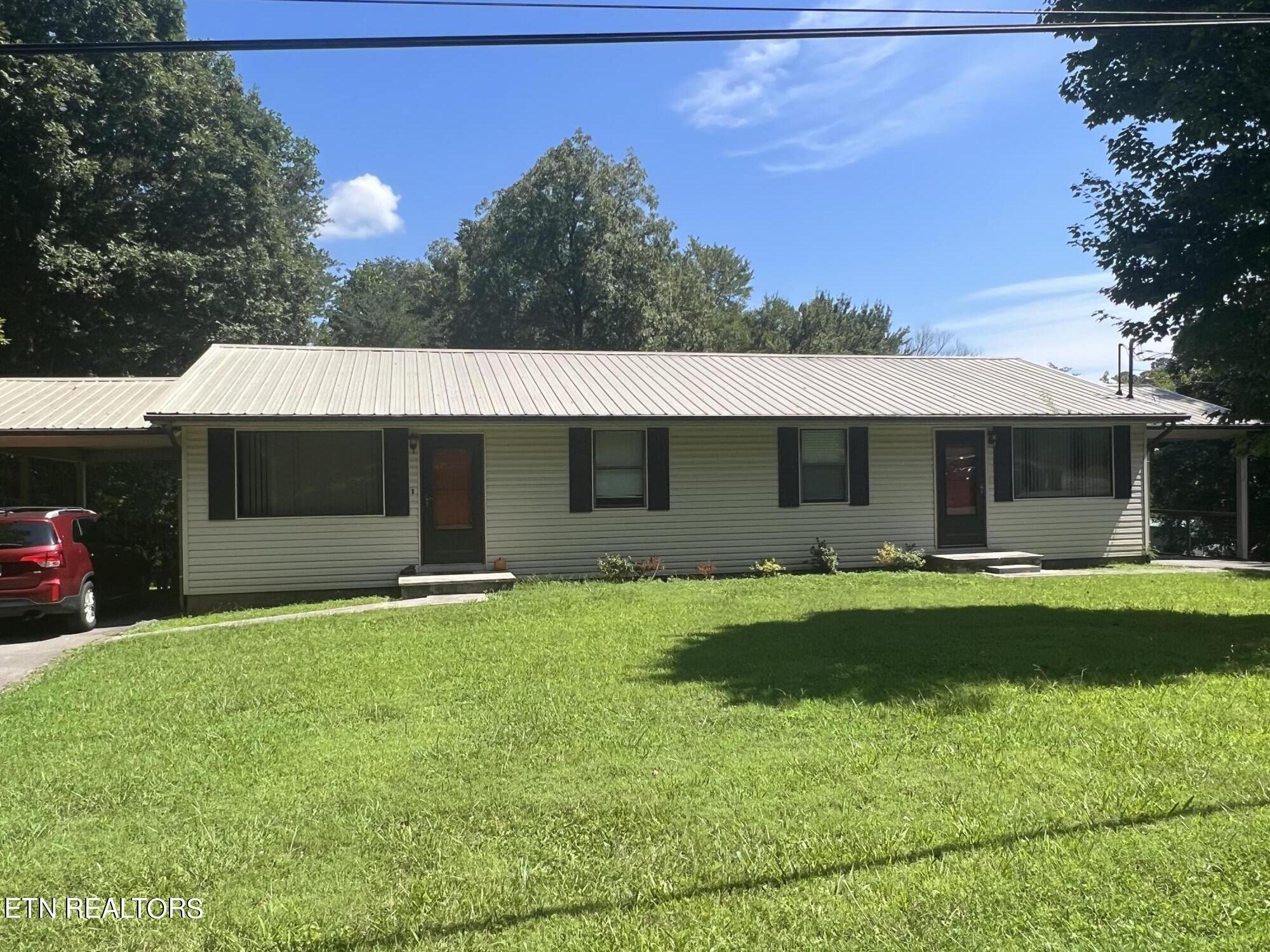 7930 Swaggerty Road Knoxville, TN 37920 - Photo 4 of 10 66534039-2FDF-452D-BCEE-91A203F14EEE