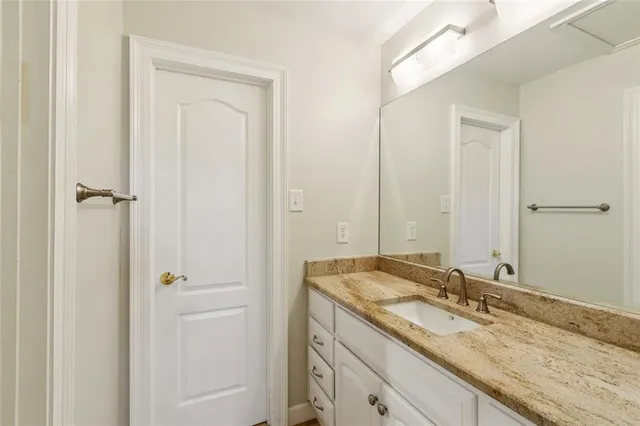 $530,000 | 3813 North Arnoult Road, Metairie, LA 70002