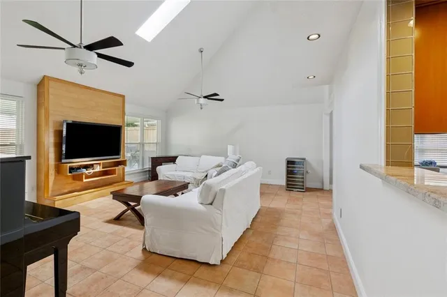 $530,000 | 3813 North Arnoult Road, Metairie, LA 70002