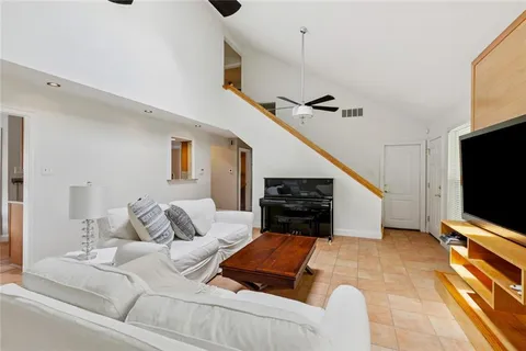 $530,000 | 3813 North Arnoult Road, Metairie, LA 70002