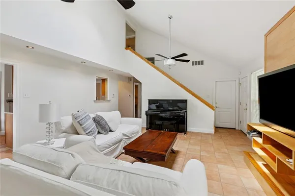 $510,000 | 3813 North Arnoult Road, Metairie, LA 70002