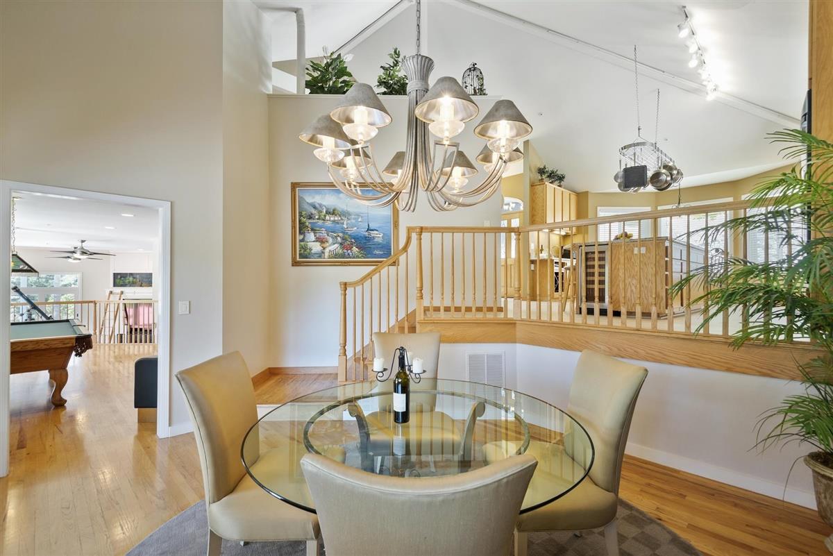 23050 Old Logging Road Los Gatos, CA 95033 - Photo 11 of 46 Gallery Image 11