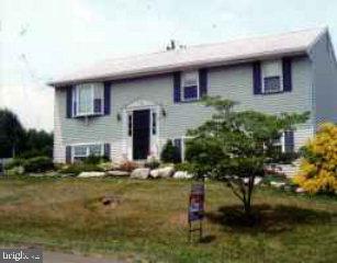 67 Oak Road Elizabethtown, PA 17022 - Photo 1 of 1 Gallery Image 1