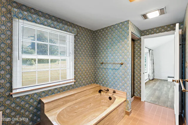 $6,500 | 119 Bowman Drive, Greenwich, CT 06831