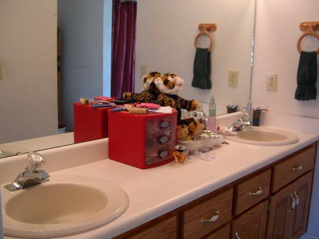 355 North Barton Road Taylors, SC 29687 - Photo 14 of 25 Gallery Image 14