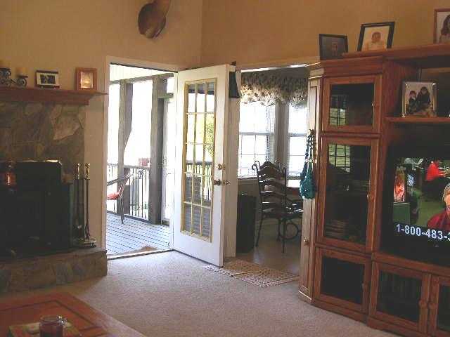 355 North Barton Road Taylors, SC 29687 - Photo 5 of 25 Gallery Image 5