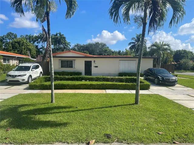 $849,000 | 801 Oriole Avenue, Miami Springs, FL 33166
