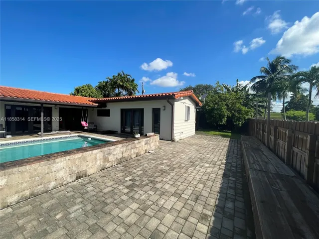 $849,000 | 801 Oriole Avenue, Miami Springs, FL 33166