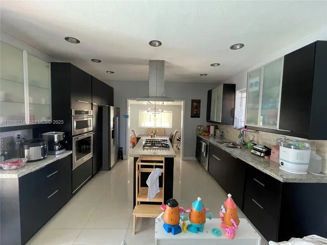 $849,000 | 801 Oriole Avenue, Miami Springs, FL 33166