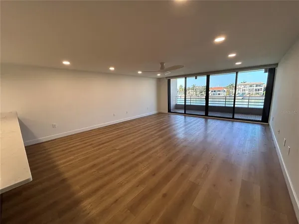 $4,700 | 6260 Kipps Colony Court South, Unit 203, Gulfport, FL 33707