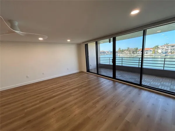 $4,700 | 6260 Kipps Colony Court South, Unit 203, Gulfport, FL 33707