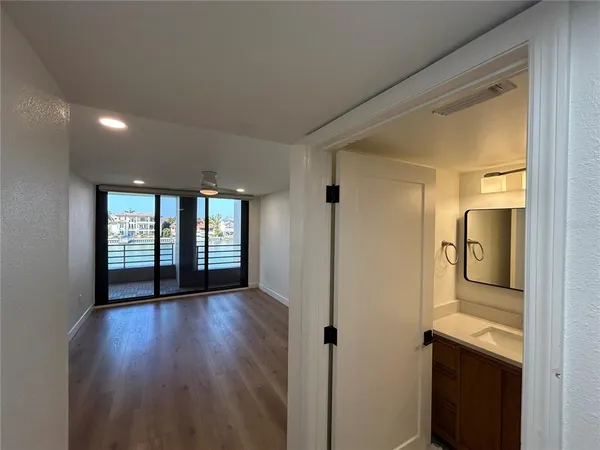 $4,700 | 6260 Kipps Colony Court South, Unit 203, Gulfport, FL 33707