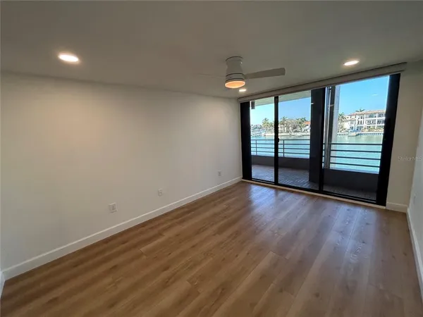 $4,700 | 6260 Kipps Colony Court South, Unit 203, Gulfport, FL 33707