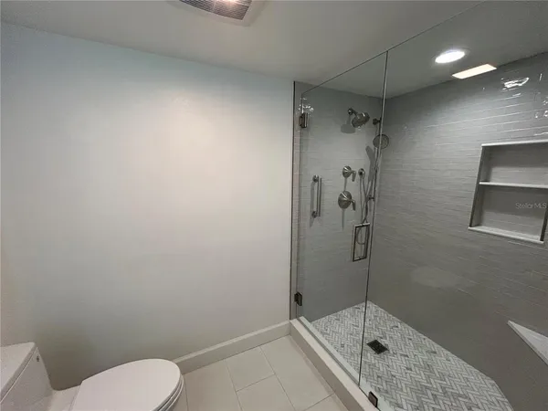 $4,700 | 6260 Kipps Colony Court South, Unit 203, Gulfport, FL 33707