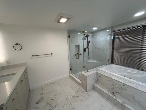 $4,700 | 6260 Kipps Colony Court South, Unit 203, Gulfport, FL 33707