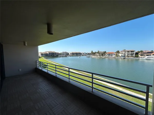 $4,700 | 6260 Kipps Colony Court South, Unit 203, Gulfport, FL 33707