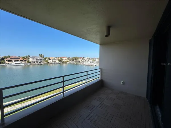 $4,700 | 6260 Kipps Colony Court South, Unit 203, Gulfport, FL 33707