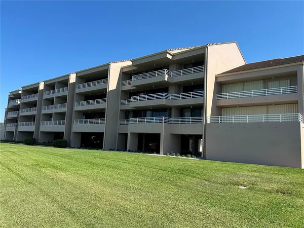 $4,700 | 6260 Kipps Colony Court South, Unit 203, Gulfport, FL 33707