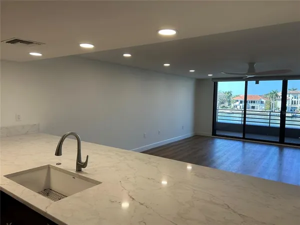 $4,700 | 6260 Kipps Colony Court South, Unit 203, Gulfport, FL 33707