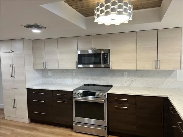 $4,700 | 6260 Kipps Colony Court South, Unit 203, Gulfport, FL 33707