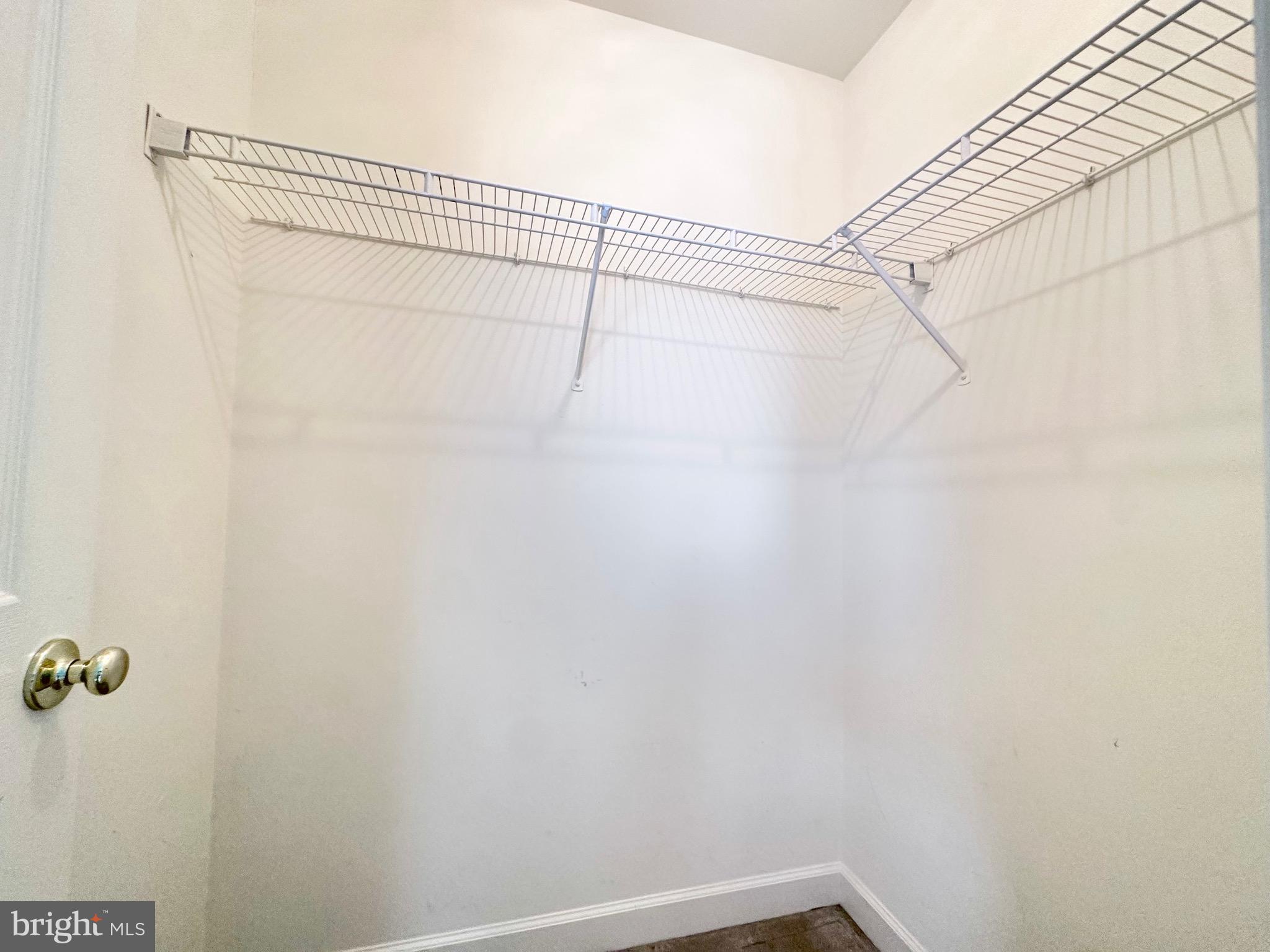 17045 Islip Loop, Unit 301 Dumfries, VA 22026 - Photo 25 of 31