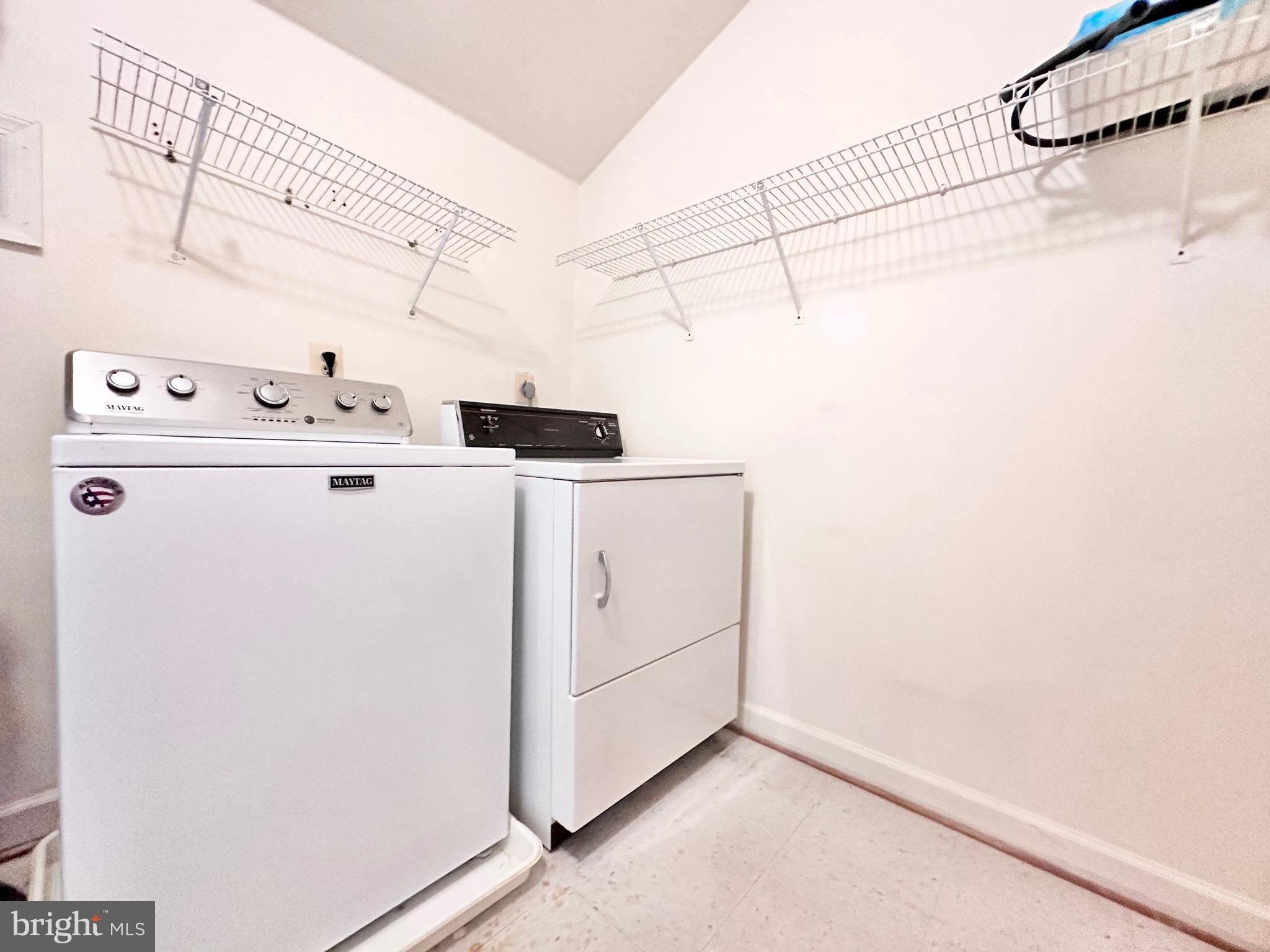 17045 Islip Loop, Unit 301 Dumfries, VA 22026 - Photo 28 of 31
