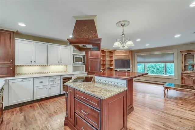 $799,000 | 6 Emily Lane, Monroe, NY 10950