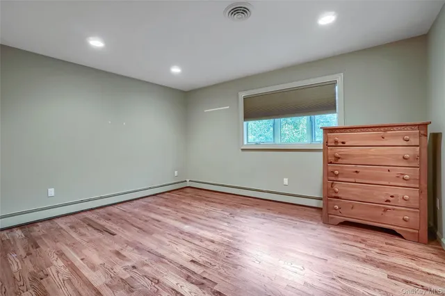 $799,000 | 6 Emily Lane, Monroe, NY 10950