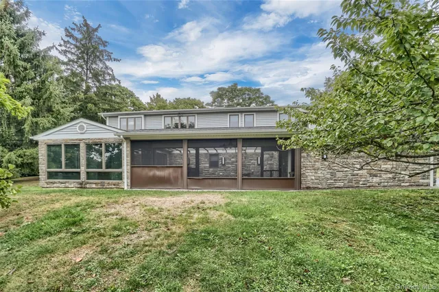 $799,000 | 6 Emily Lane, Monroe, NY 10950