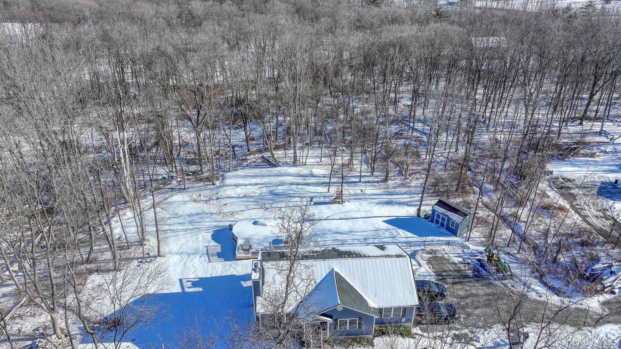 1230 Mountain Road Port Jervis, NY 12771 - Photo 4 of 31