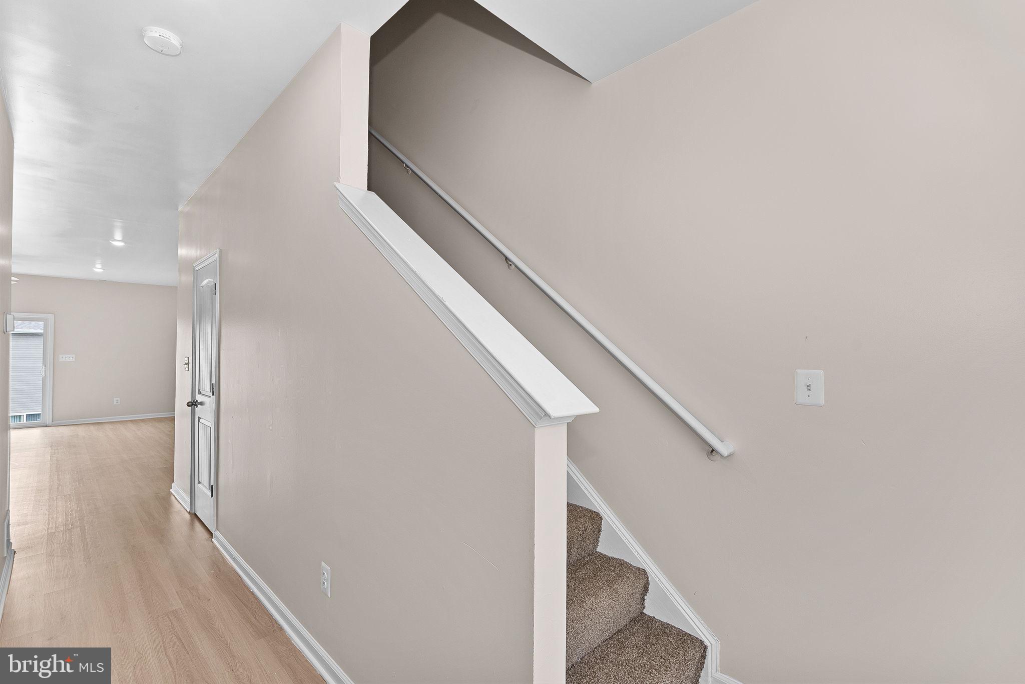 112 Cramsford Street Falling Waters, WV 25419 - Photo 2 of 35