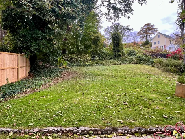 $2,500 | 39 Pearl Street, Unit 2, Groton, CT 06355