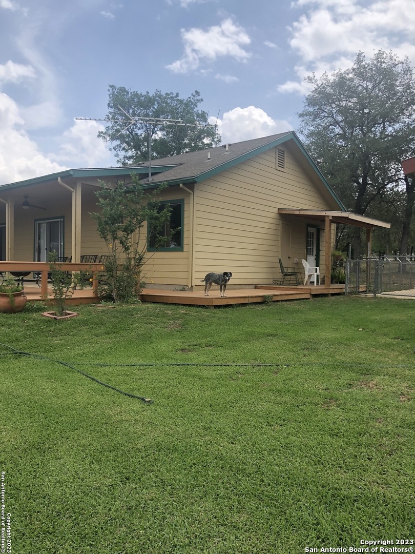 299 Highland Road Poteet, TX 78065 - Photo 15 of 31