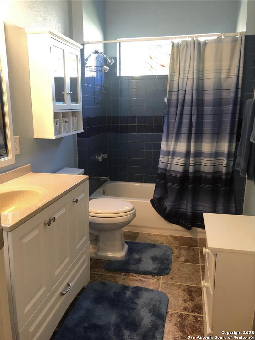 299 Highland Road Poteet, TX 78065 - Photo 7 of 31