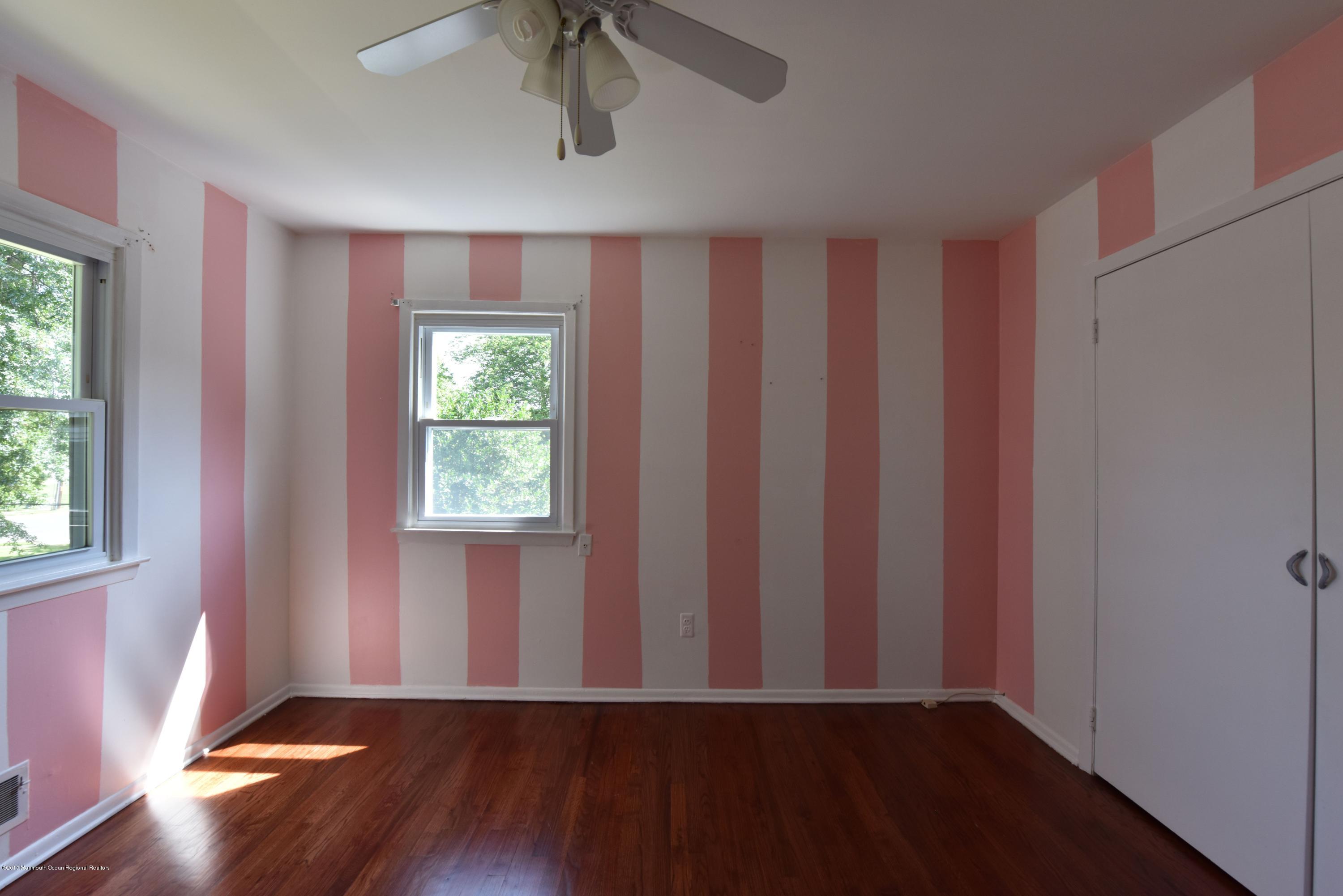 171 Schanck Road Freehold, NJ 07728 - Photo 25 of 42 DSC_4081