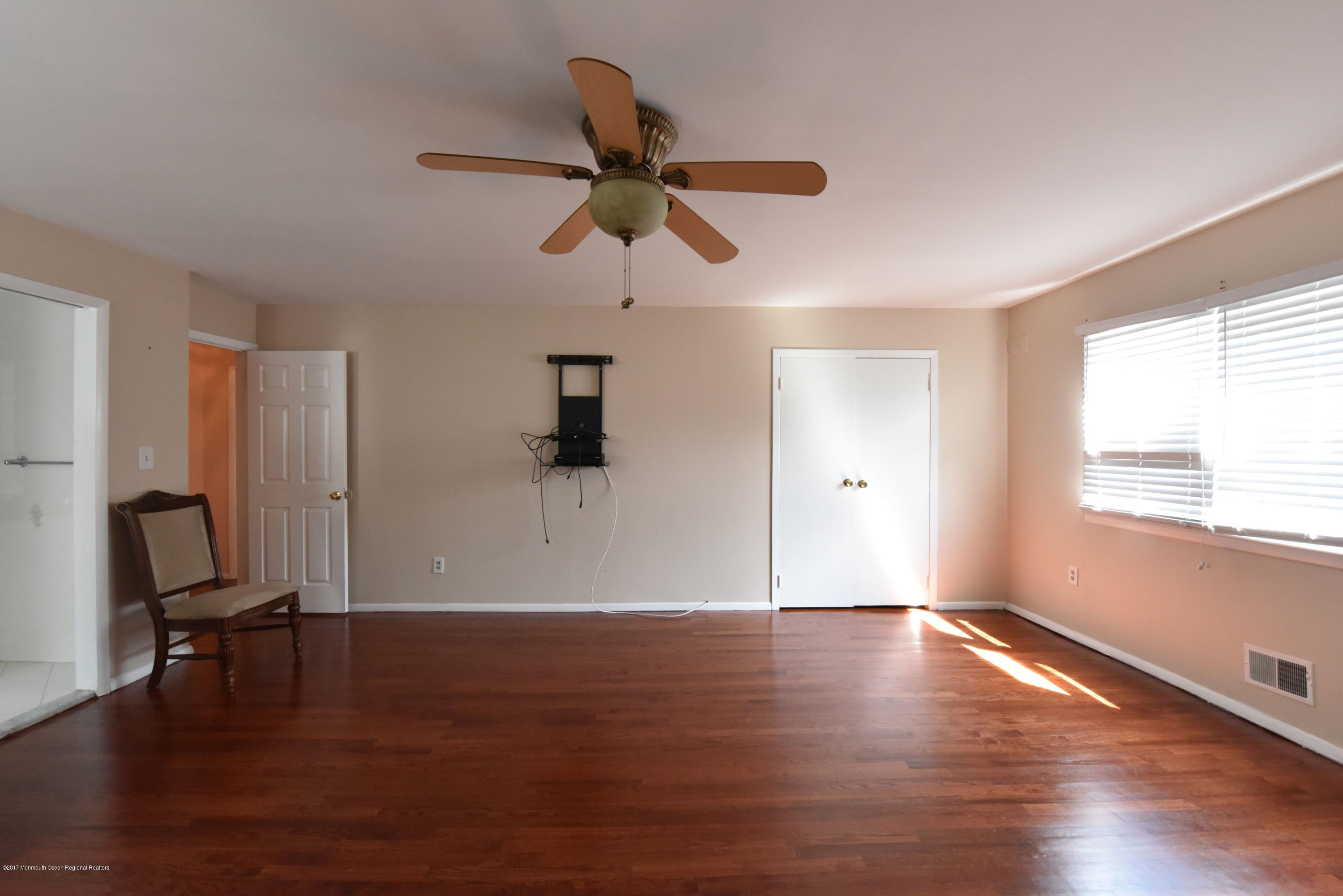 171 Schanck Road Freehold, NJ 07728 - Photo 26 of 42 DSC_4083