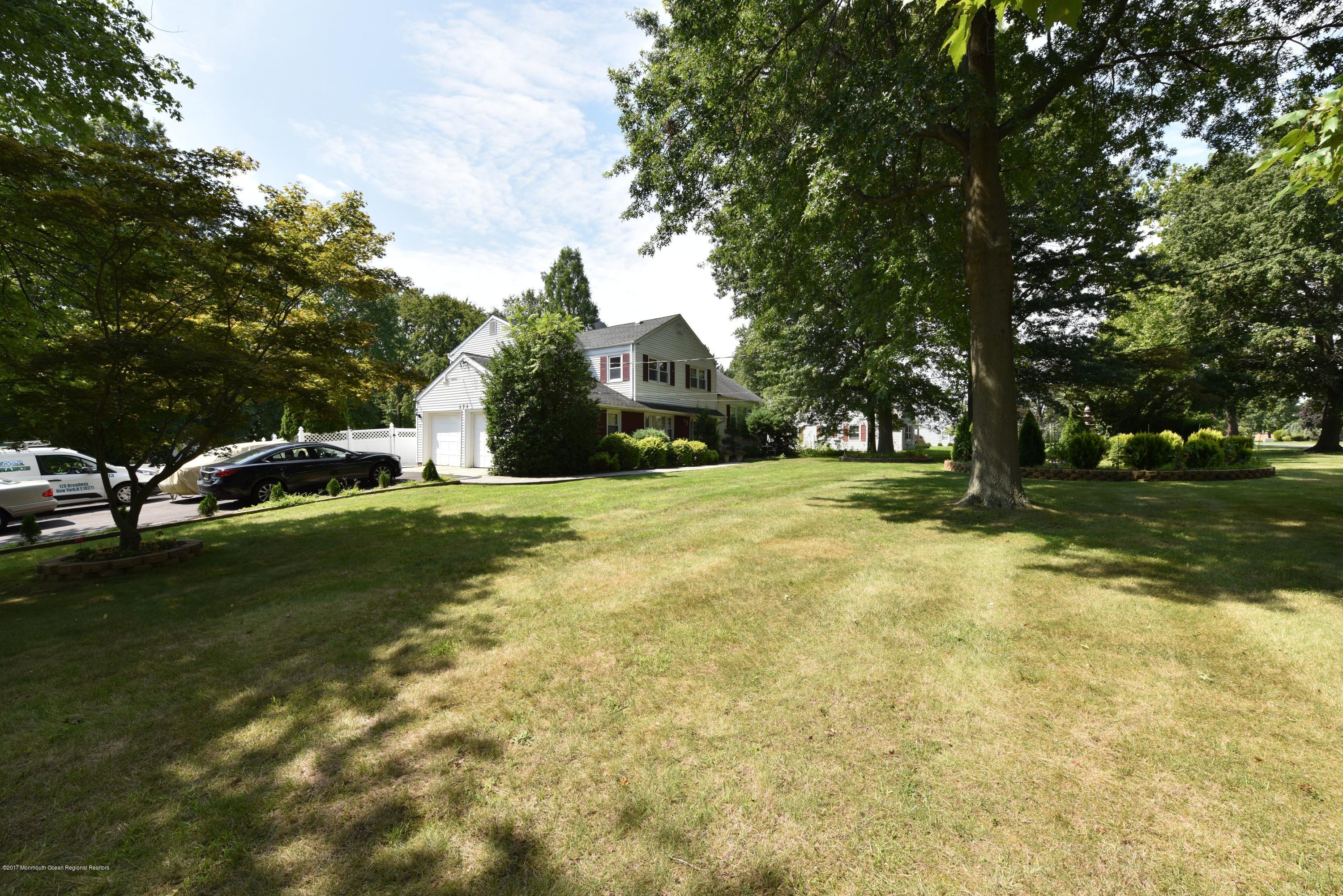 171 Schanck Road Freehold, NJ 07728 - Photo 34 of 42 DSC_4132
