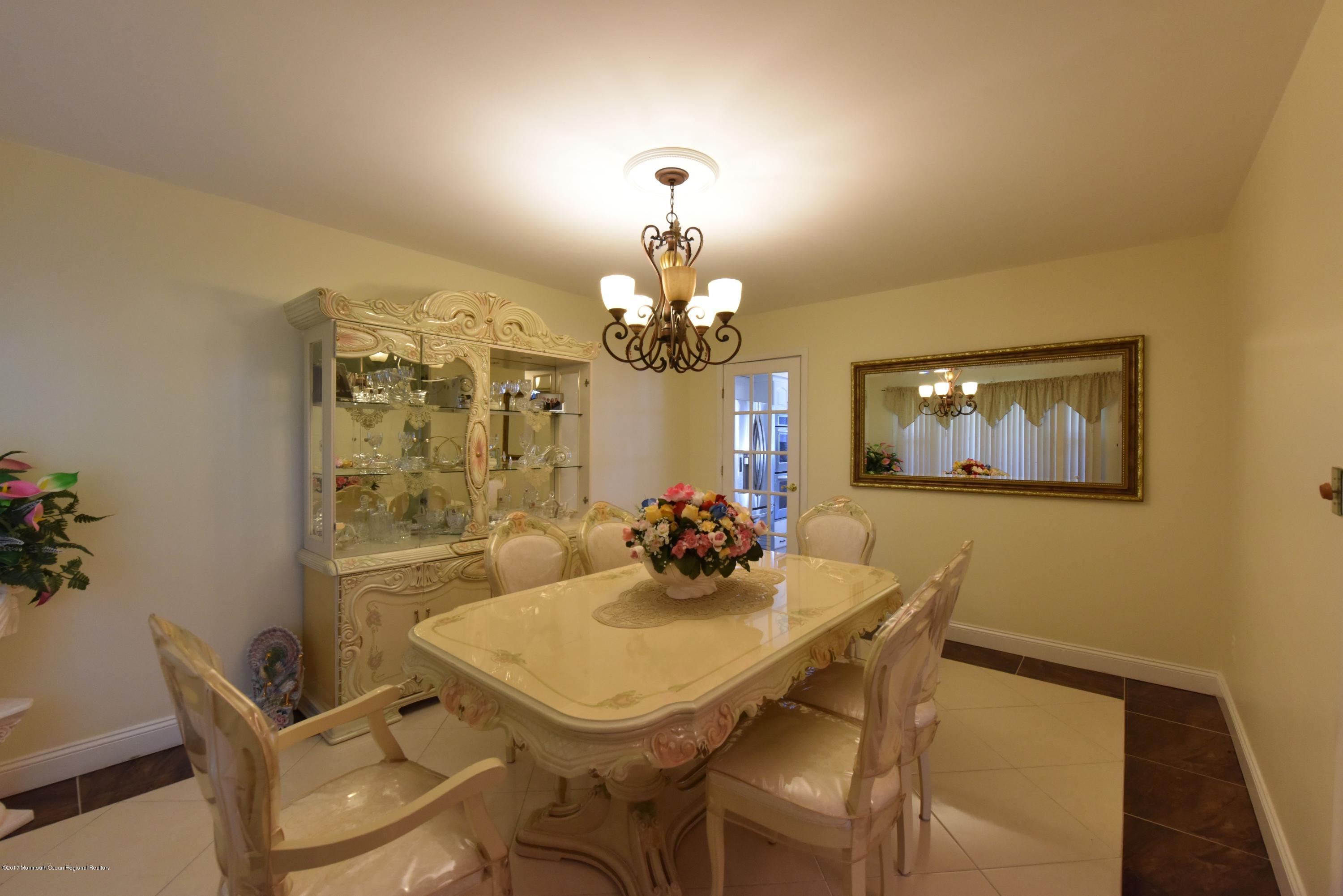171 Schanck Road Freehold, NJ 07728 - Photo 9 of 42 DSC_4006