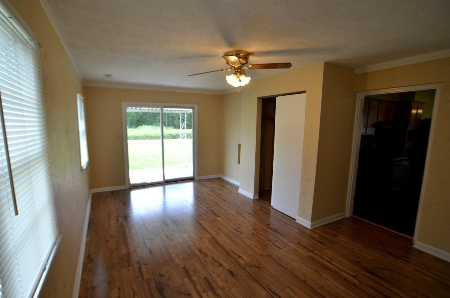 2140 Sand Hill Road Irvine, KY 40336 - Photo 11 of 29 Second living room or 4th Bedroom!