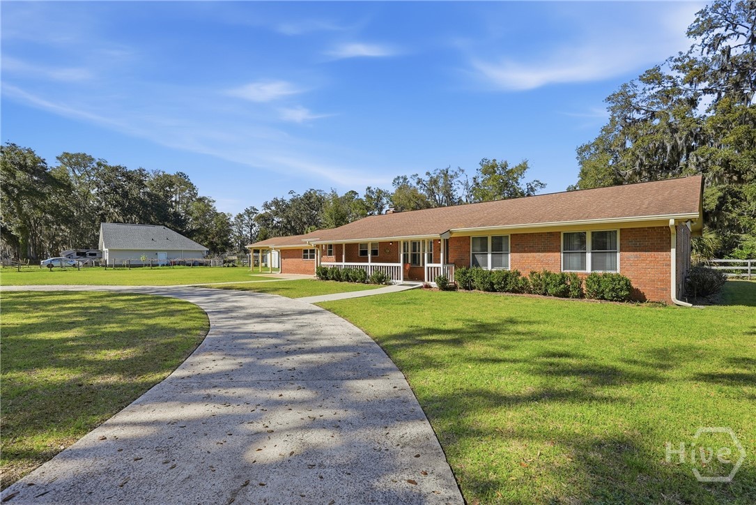 92 Screven Street Midway, GA 31320 - Photo 3 of 38