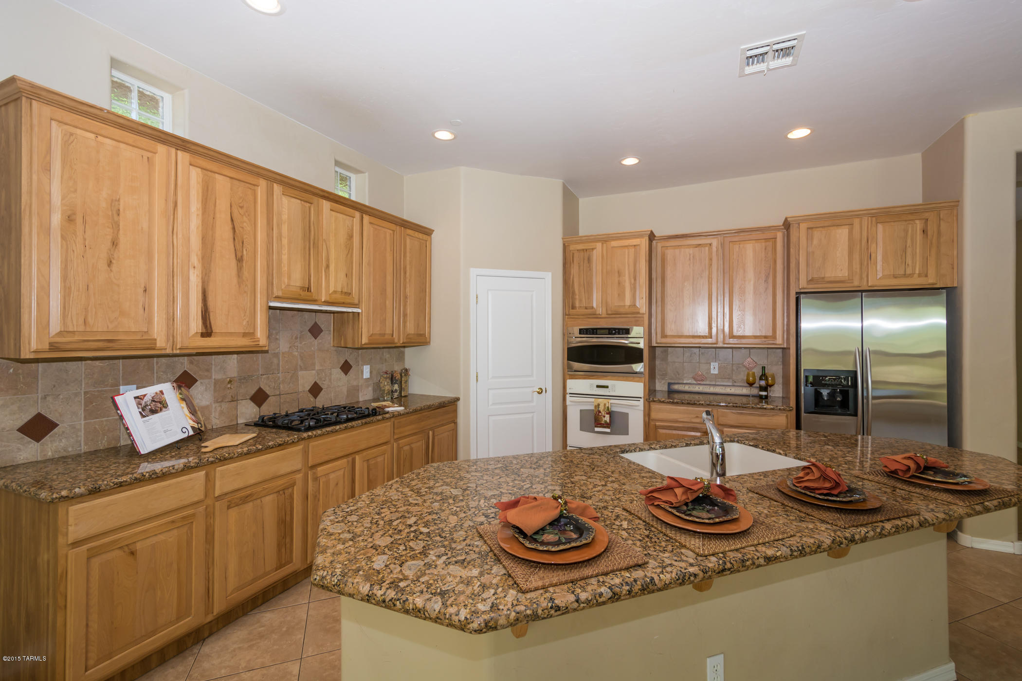 12679 North Spirit Mountain Road Tucson, AZ 85755 - Photo 2 of 43