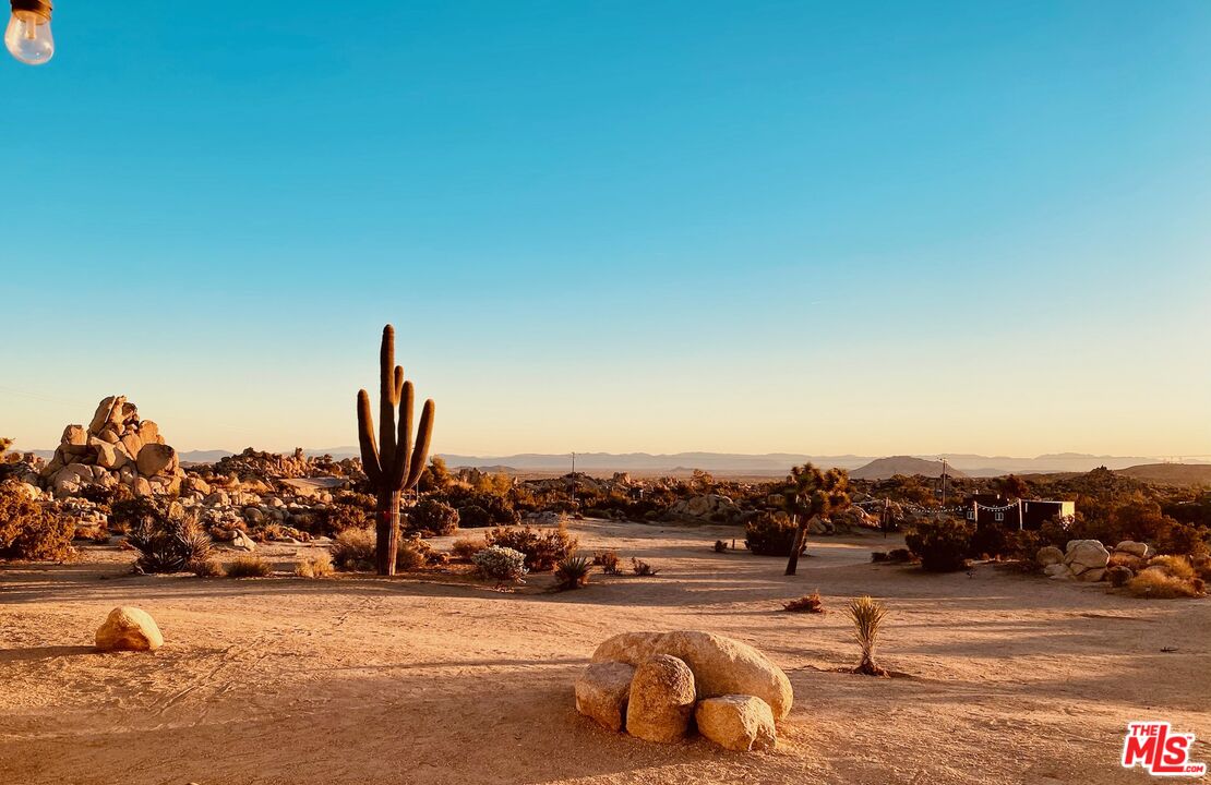 56434 B Cobalt Road Yucca Valley, CA 92284 - Photo 8 of 14 Gallery Image 8