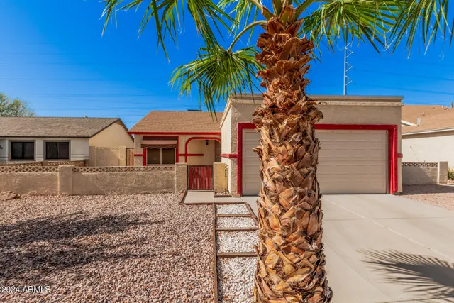 $300,000 | 10014 North 66th Lane, Glendale, AZ 85302