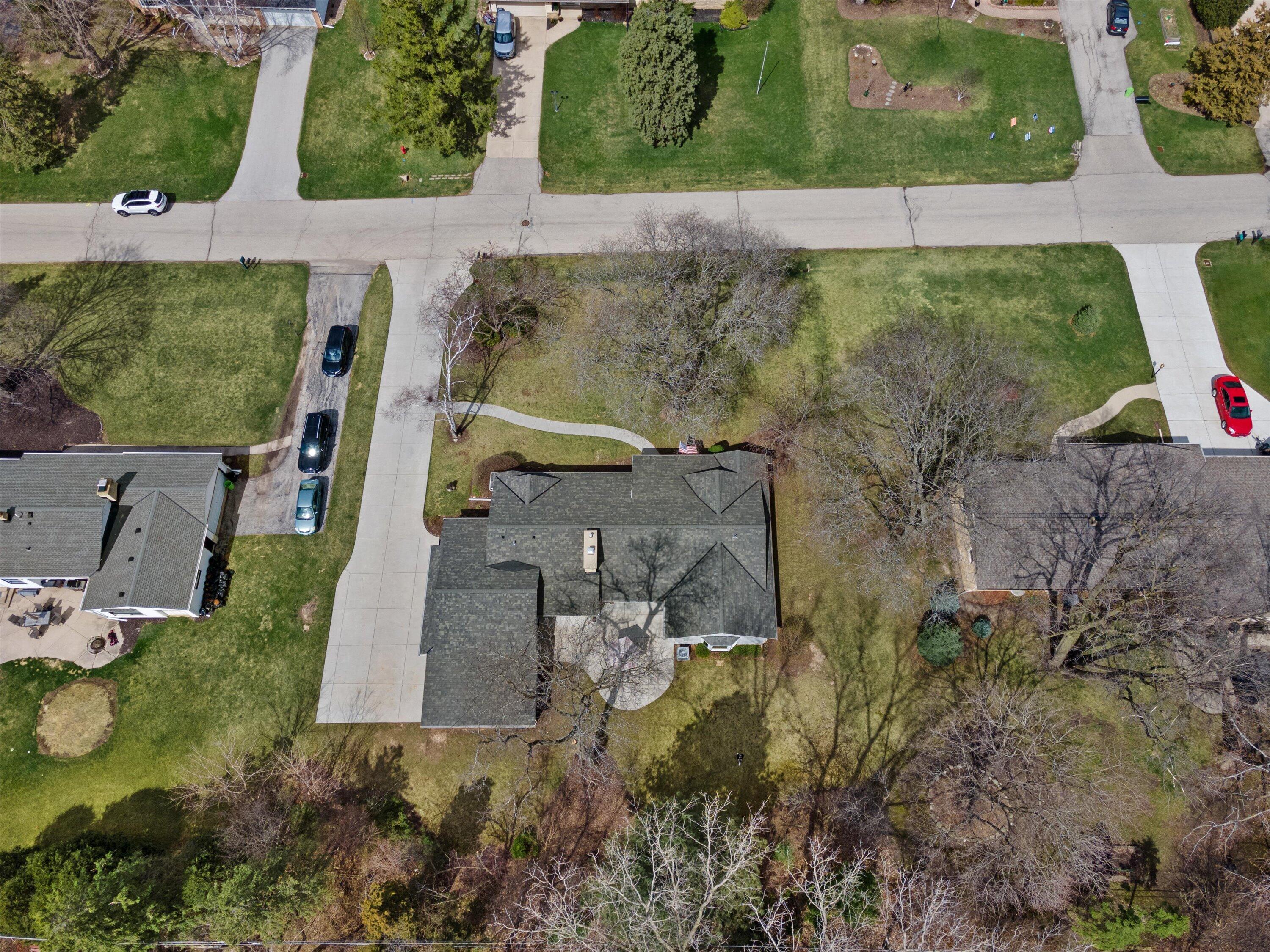 17505 Azure Lane Brookfield, WI 53045 - Photo 14 of 49 Large Concrete Driveway