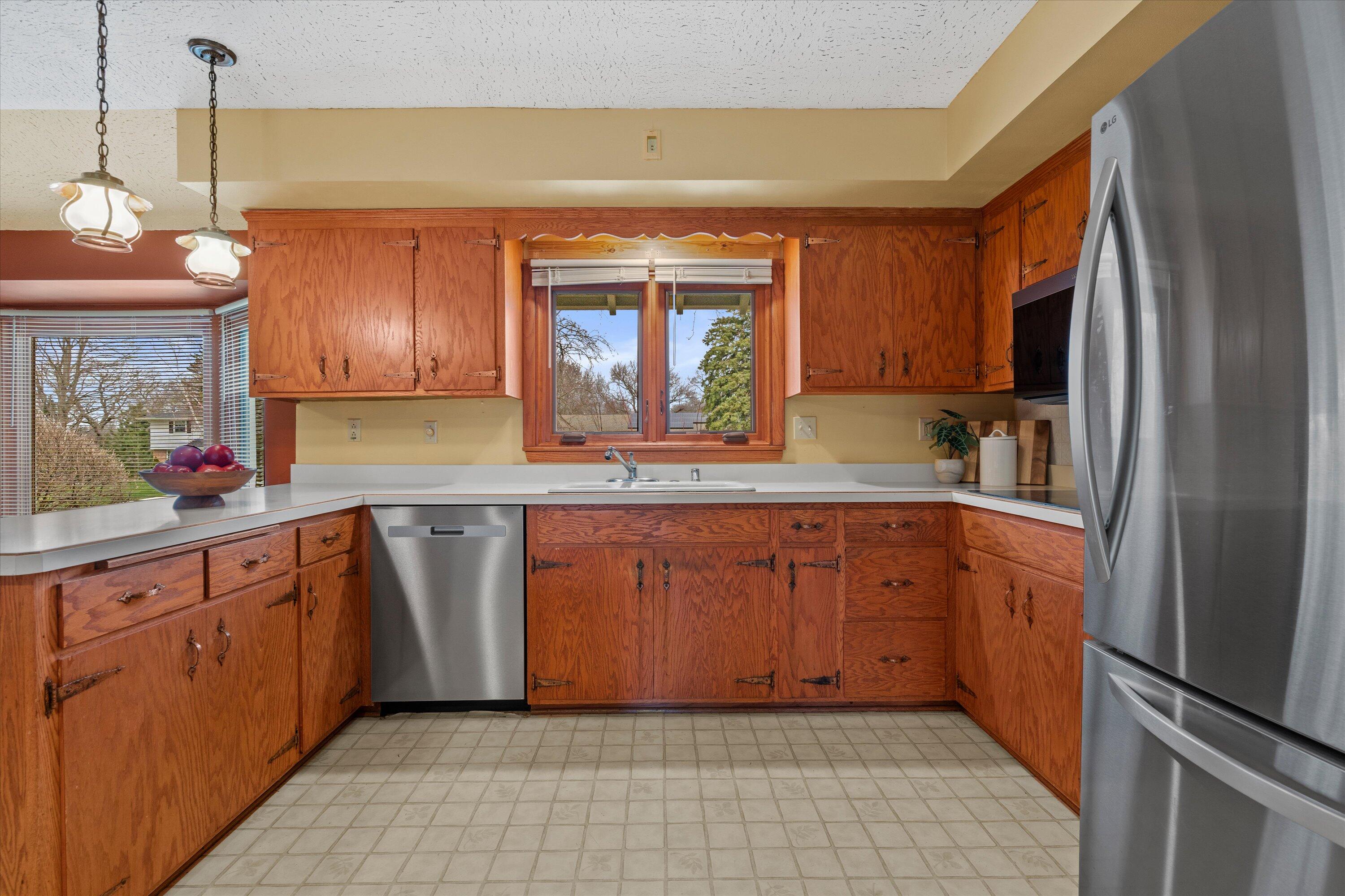 17505 Azure Lane Brookfield, WI 53045 - Photo 31 of 49 All New Stainless Steel Appliances